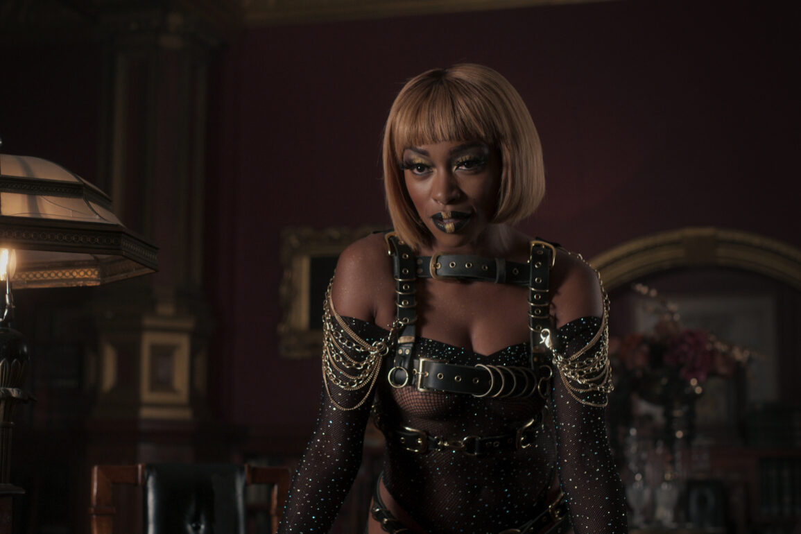 18+ sexiest shows and movies to watch on TV right now