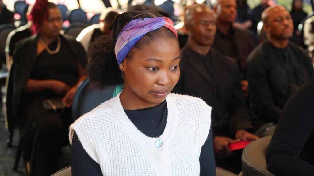 Londeka Mkhwanazi as Lwandle in eGagasini Waves of Change recap