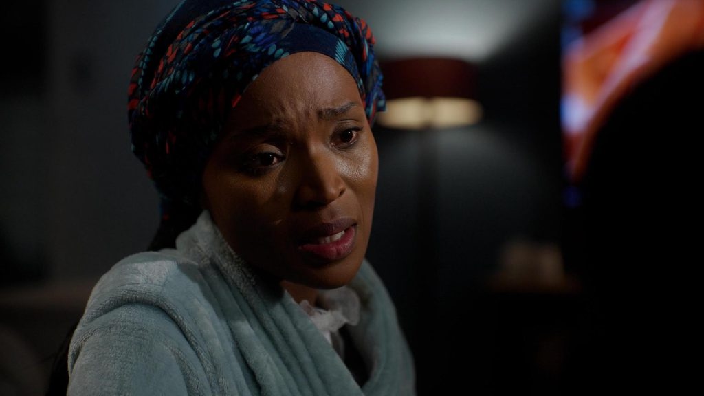 Motsoaledi Setumo as Lerato in Critical But Stable