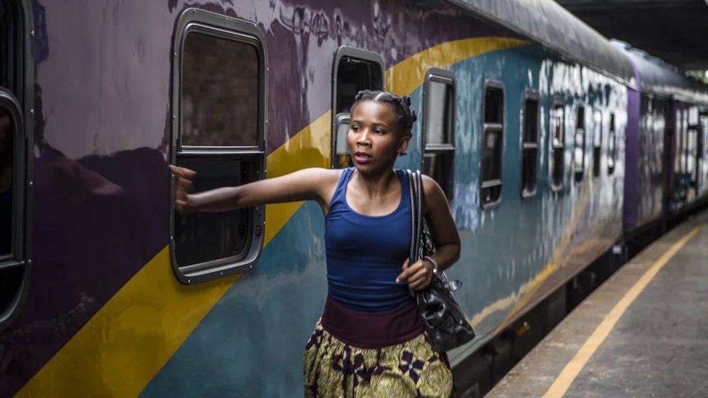 Zimkhitha Nyoka delivers a moving performance in Vaya