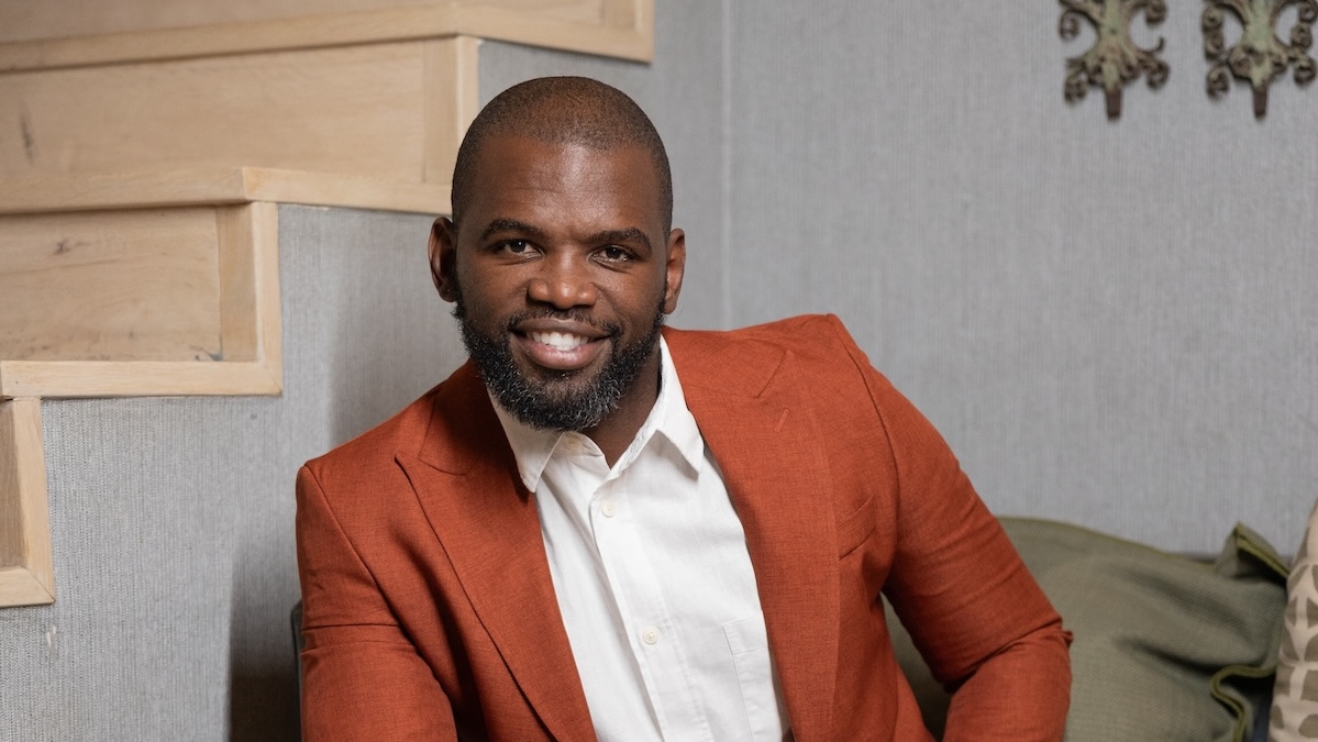 Siv Ngesi in Happiness Is